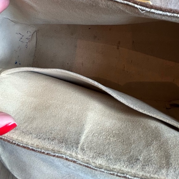 Louis Vuitton “Beverly” Shoulder Bag - Picture 9 of 11